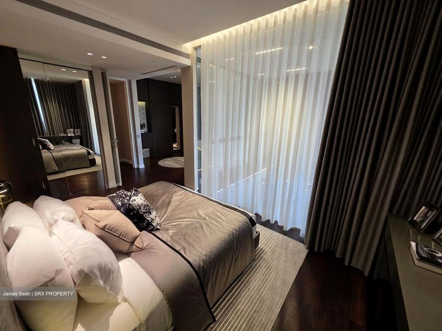 Lloyd Sixtyfive (D9), Apartment #614659531
